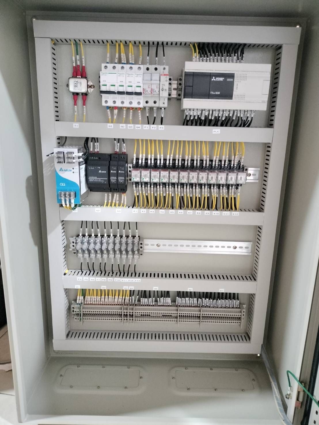 PLC and Automation System — ตู้ระบบควบคุมอัตโนมัติและสมองกล